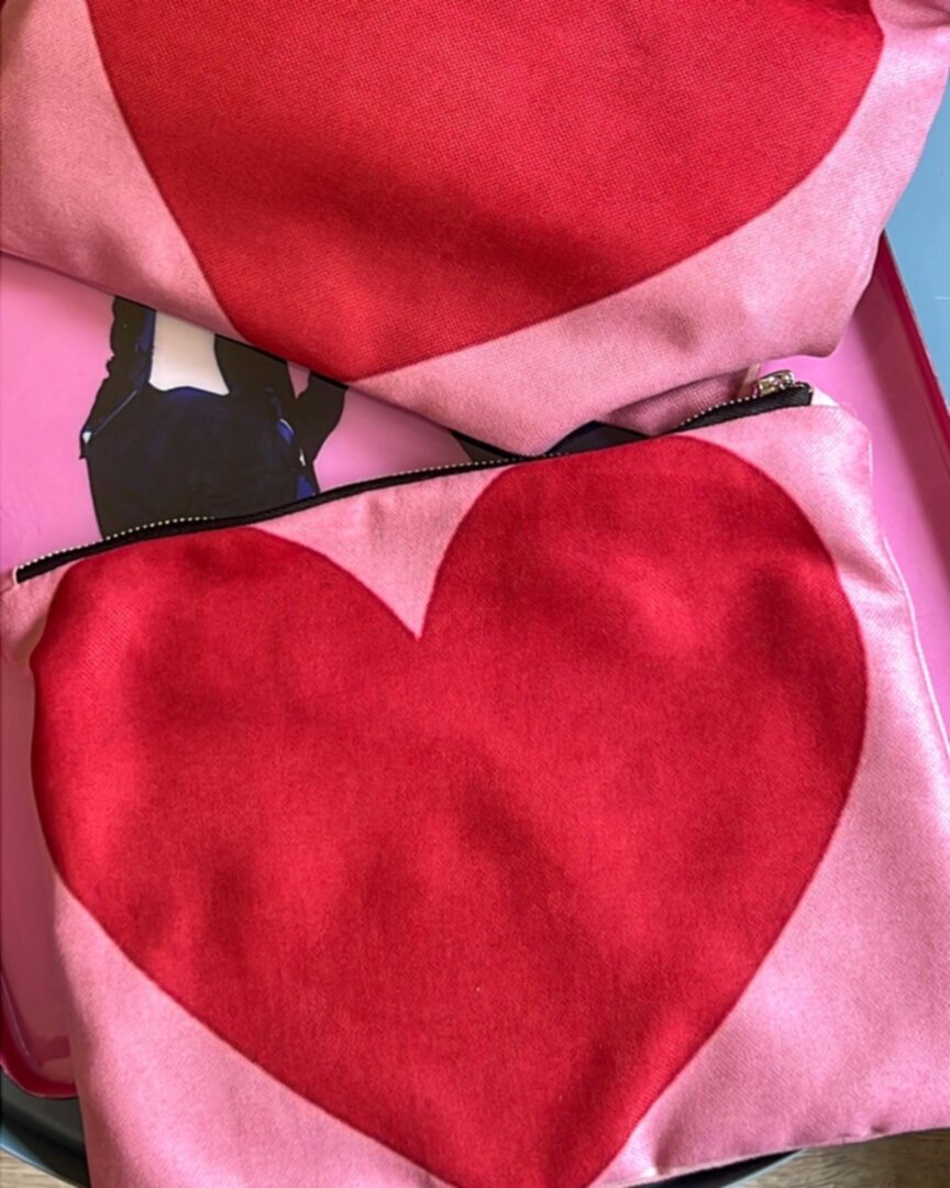 კოსმეტიკის ჩანთა \Cosmetic Bag(Red Heart)